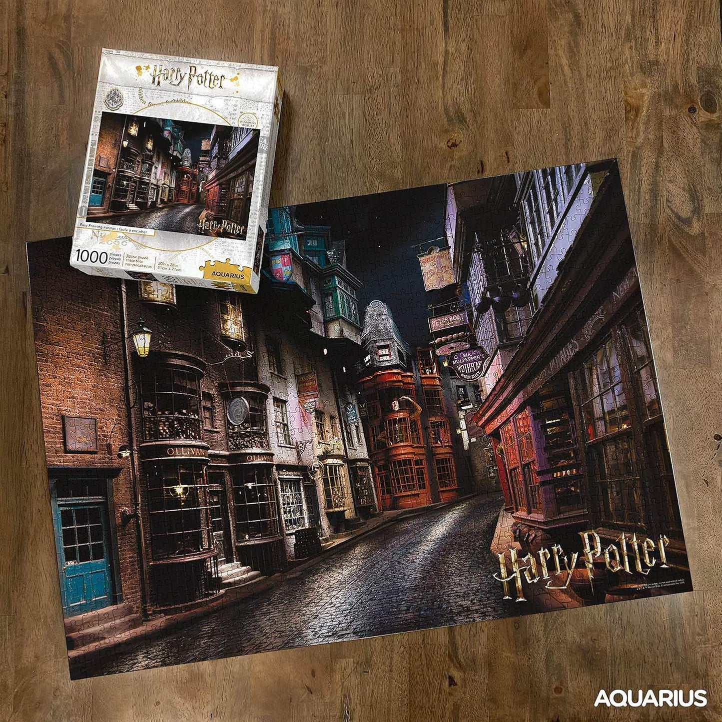 ジグソーパズル ハリー・ポッター ダイアゴン横丁 1000ピース 完成サイズ20インチ×28インチ 51cm×71cm 高品質紙製 厚紙素材 丈夫な袋収納 フルカラーボックス 箱に完成イメージ印刷 魔法界の賑わい再現