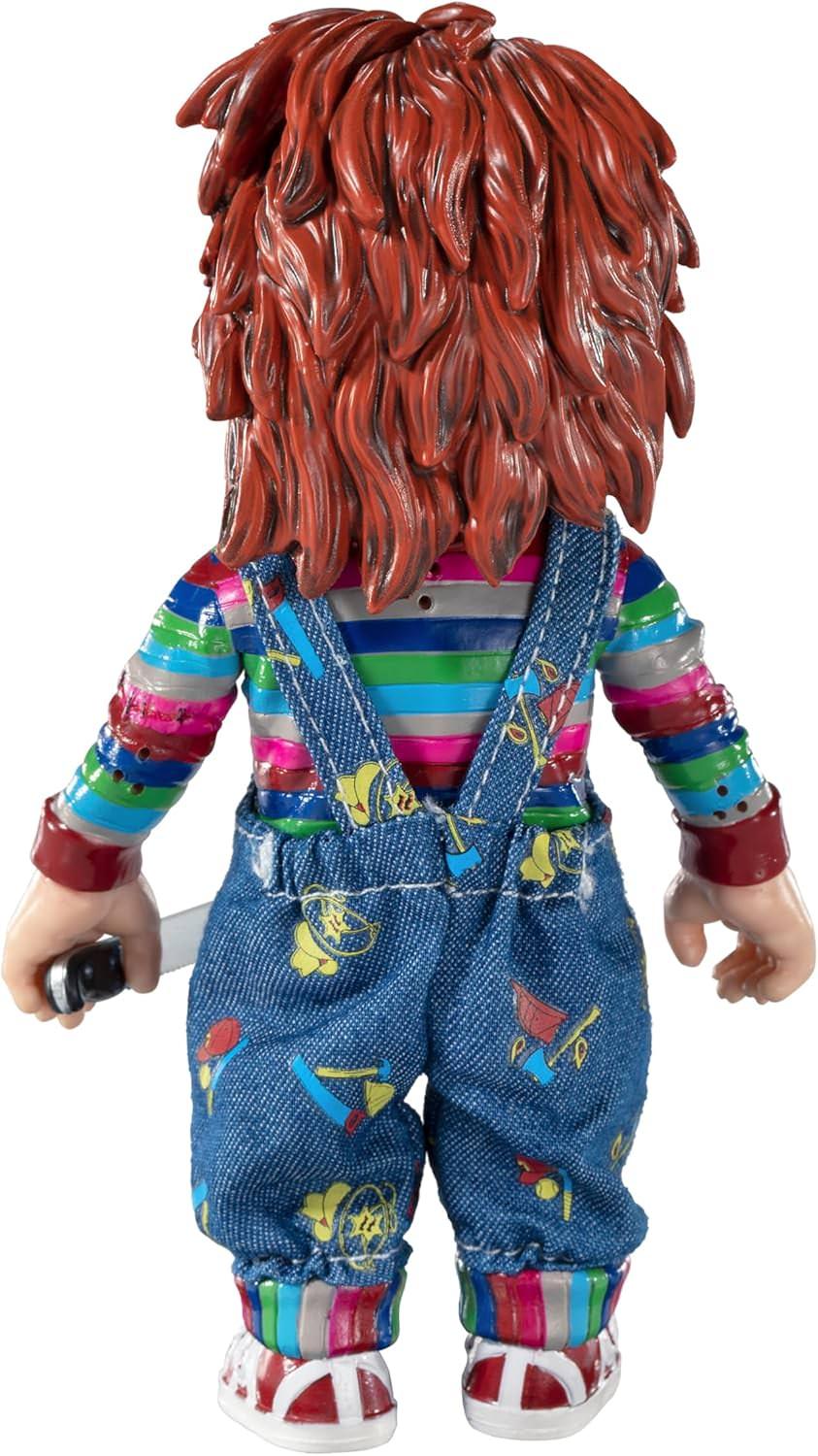 フィギュア Child's Play Chucky フィギュア The Noble Collection ホラー映画 1988年公開 カルト的 人気シリーズ キャラクター再現 高品質 精巧な塗装 赤毛 そばかす 不気味な笑顔 カラフル衣装 映画史に残る恐怖の象徴 並行輸入品