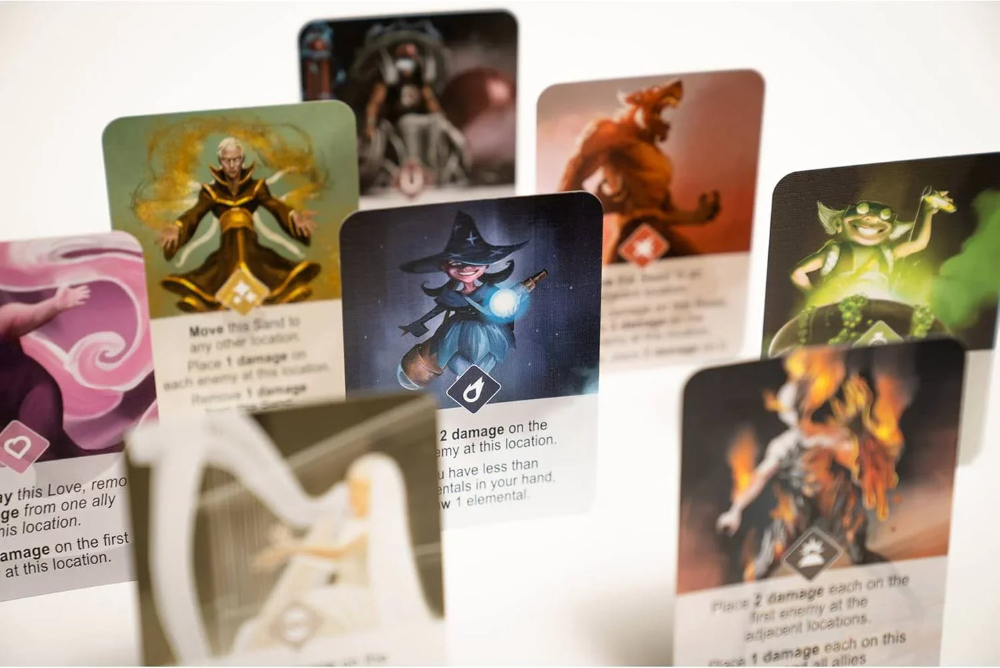 カードゲーム Riftforce Beyond Expansion 拡張版 ソロモード 1人-4人 チーム戦 8つ 新ギルド 戦略 多様性 Miguel Coimbra 英語版 日本語説明書なし