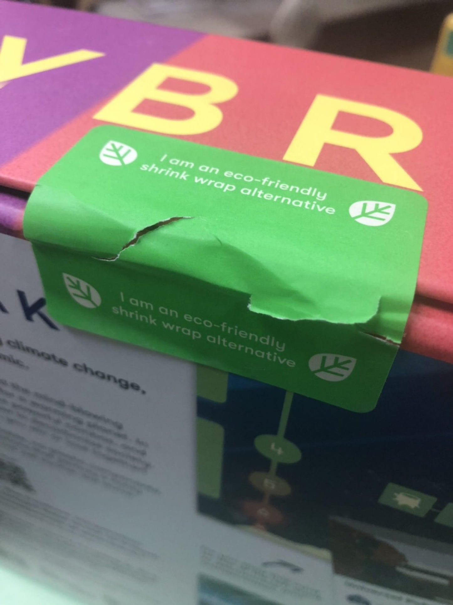 ボードゲーム Daybreak Asmodee Editions FSC認証木材使用 環境配慮型持続可能社会構築協力型地球温暖化対策戦略エンジン構築システム採用豊富なオリジナルアート175枚以上カード木製コンポーネント再生素材利用