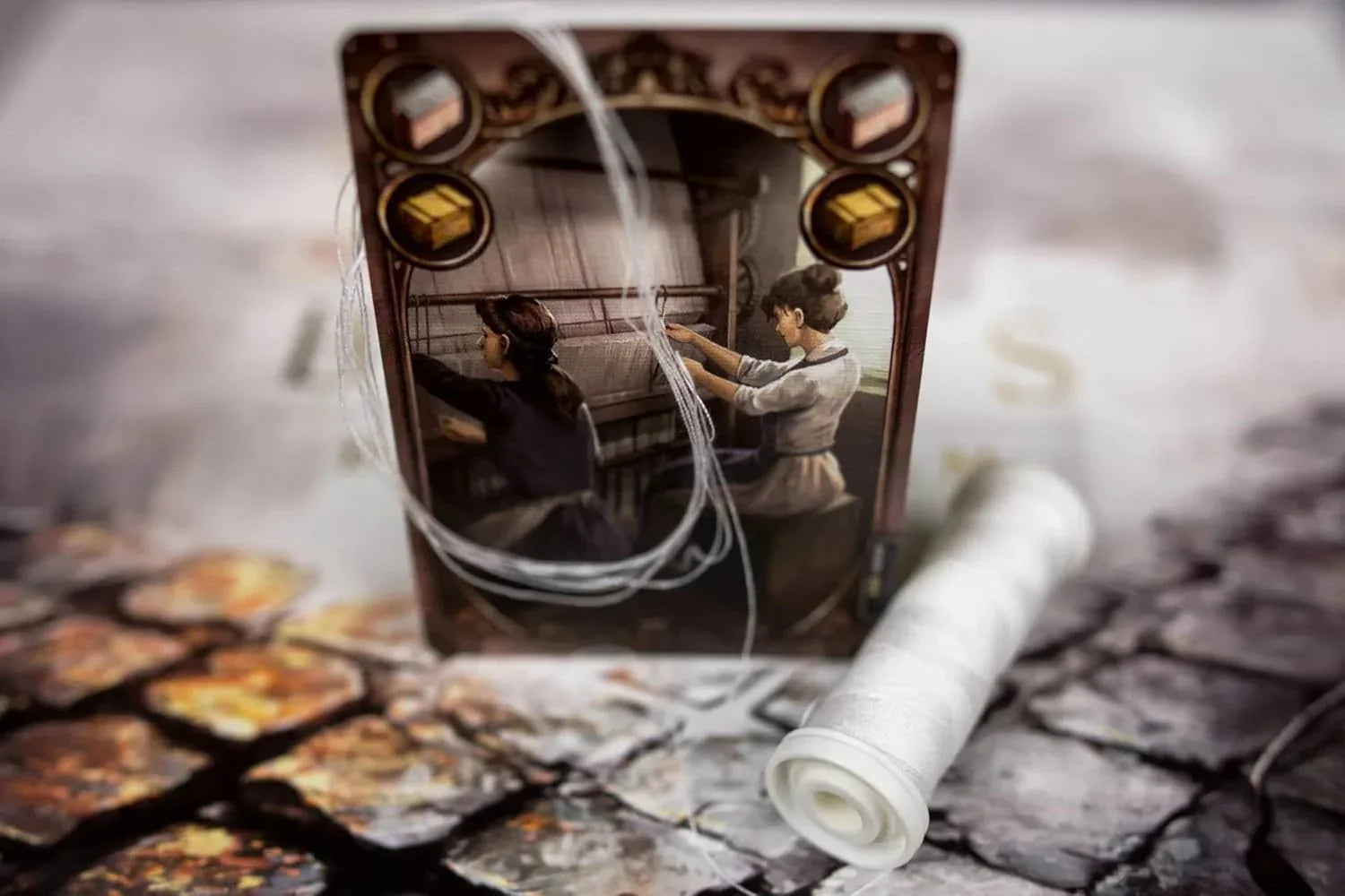 ボードゲーム Brass: Birmingham 産業革命期の経済戦略ボードゲーム 2-4人用 60-120分 14歳以上 英語版 運河時代 鉄道時代 ビール生産 醸造所 陶器 製造品 ネットワーク構築 英語版 日本語説明書なし