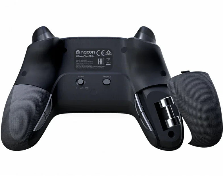Nacon Revolution Pro 3 ナコン レボリューション プロ V3 プロコン PS4 コントローラー  並行輸入品