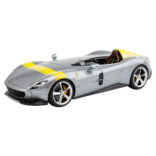 アウトレット品 ミニカー モンツァSP1 フェラーリ ブラーゴ 1 18スケールモデル 810馬力 6.5リッターV12エンジン搭載 圧倒的加速性能 デジタル計器一体型コックピット カーボンファイバーボディ ウインドスクリーンなし 空力デザイン