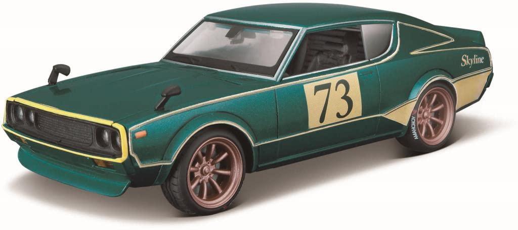 ミニカー Skyline 2000GT R KPGC110 73 1973年 グリーンメタリック ゴールドストライプ 東京モッズシリーズ Maisto 絶版クラシック 驚異のディテール 精巧再現 時代背景反映 伝説的名車 日産スカイライン ケンメリ ファン必見 詳細設計