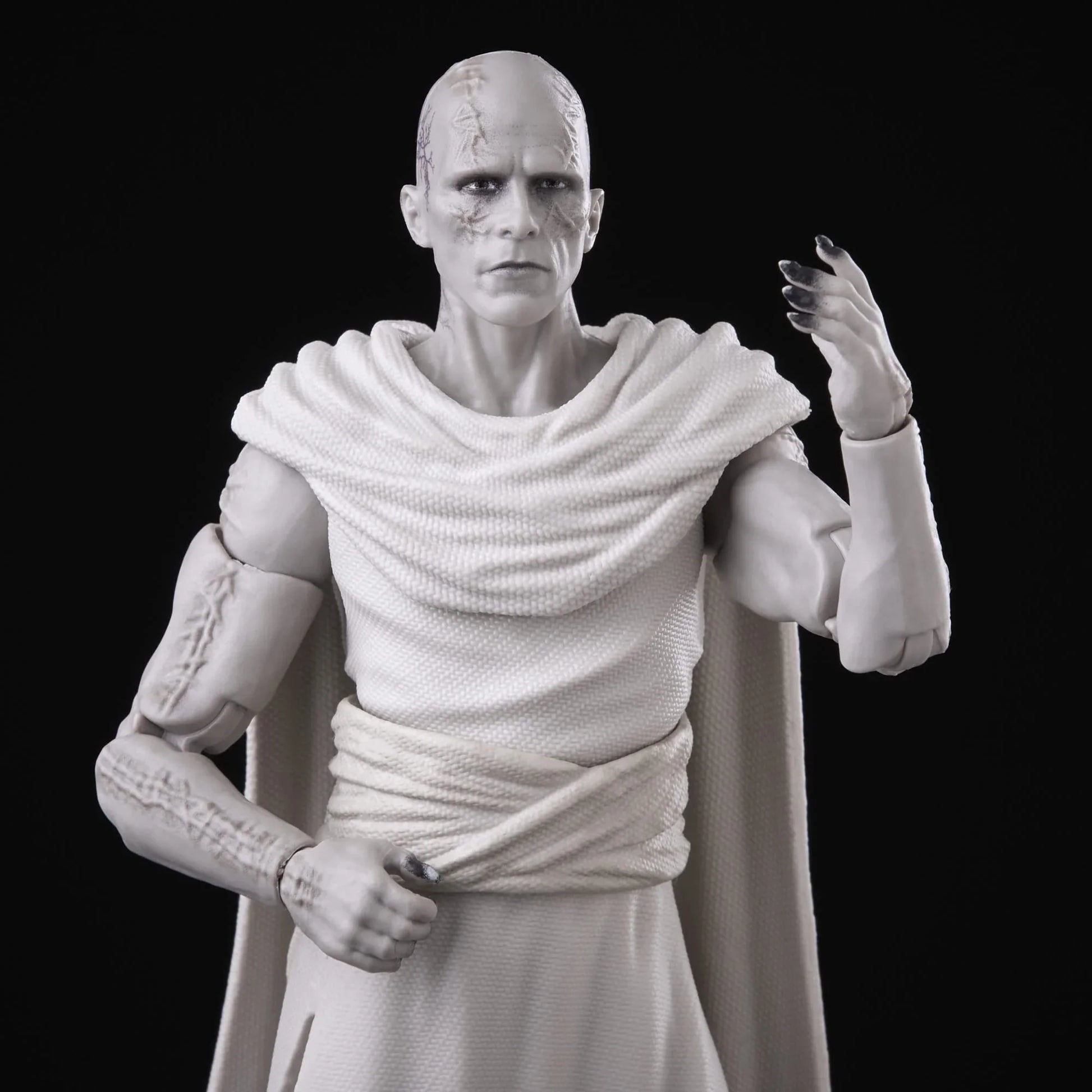 アウトレット品 フィギュア ゴア・ザ・ゴッド・ブッチャー マーベルレジェンドシリーズ ハズブロ 6インチ 約15cm 映画 ソー ラブ＆サンダー クリスチャン・ベール演じる神殺し ヌル 黒い存在 オールブラック・ネクロソード 付属