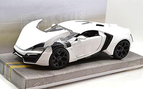 模型カー ライカン ハイパースポーツ Wモーターズ 1/24スケール ダイキャストモデル 純白ボディ 精巧デザイン シャープエッジ ラグジュアリーインテリア コレクション 贈り物 特別な輝き 高級スーパーカー 中東初 最高速度385km 最高出力780ps