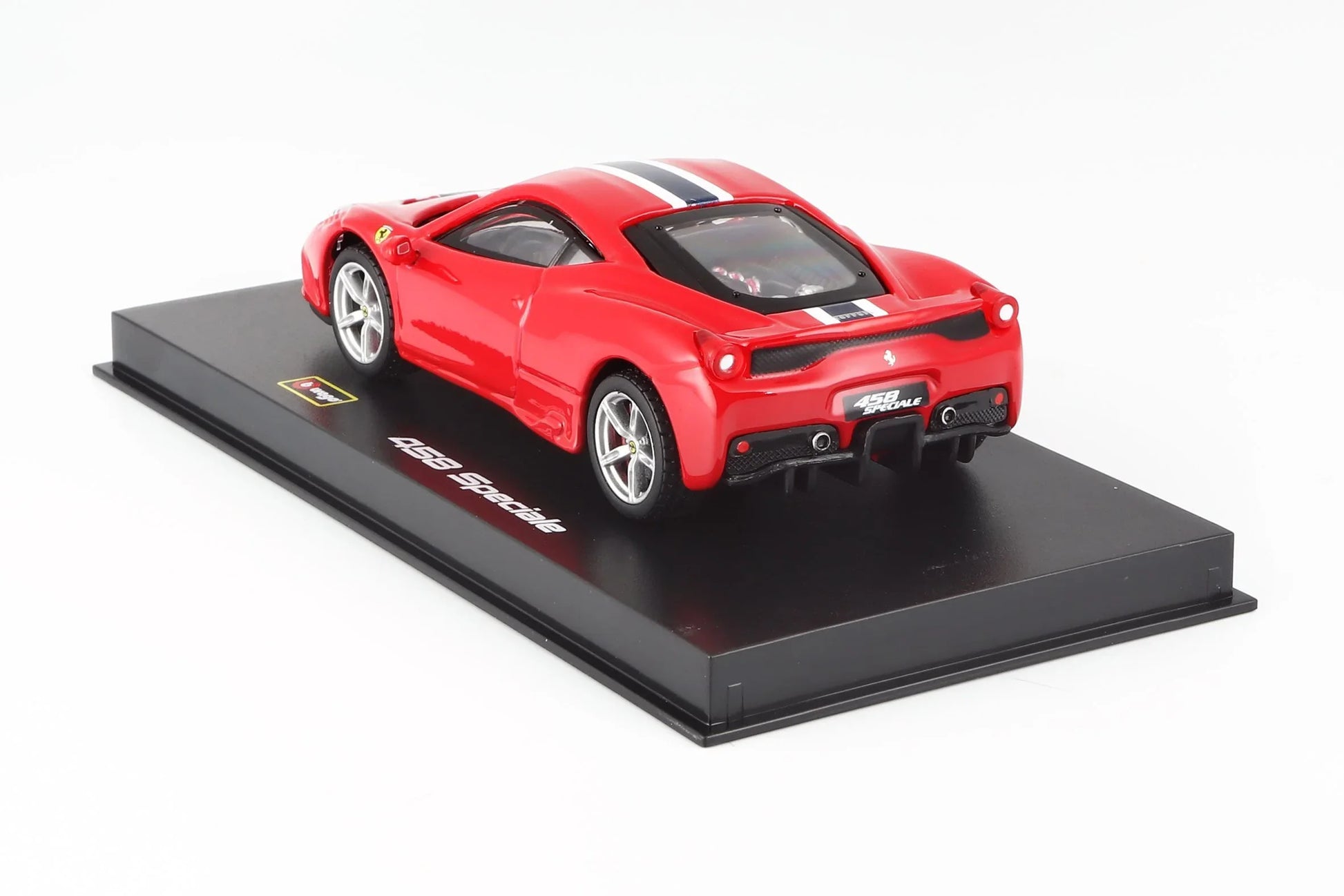 ミニカー Bburago フェラーリ 458 Speciale 2014 イタリアン スポーツカー コレクション 模型 卓越 デザイン 精密 ディテール 鮮やか カラーリング 緻密 内装 技術 極致 高品質 リアル 再現 パフォーマンス V8 エンジン 車 卓越 品質 堪能