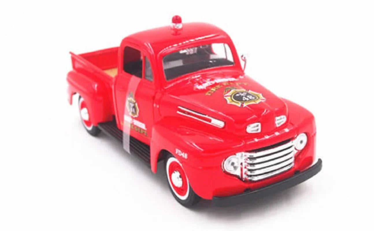 ミニカー 1948年 Ford F-1 ピックアップトラック 1936年 ハーレーダビッドソン EL Knucklehead コラボレーションモデル ダイキャスト 1/24スケール 精巧な再現 細部までこだわり抜いた仕上がり クラシックな雰囲気溢れる コレクター向け