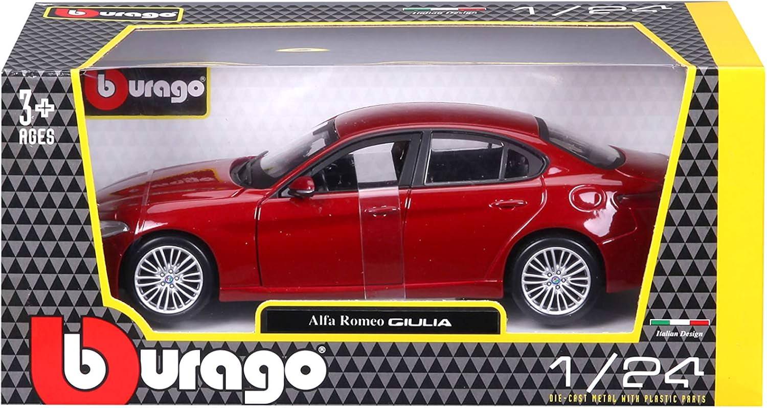 ダイキャストカー Bburago 1/24 アルファ ロメオ ジュリア 2016 イタリア車 ミニカー コレクター 自動車 模型 スケール 再現 フロントグリル ボディライン インテリア デスク 棚 飾り アクセント 保管 贈り物 4ドアサルーン リアホイールドライブ