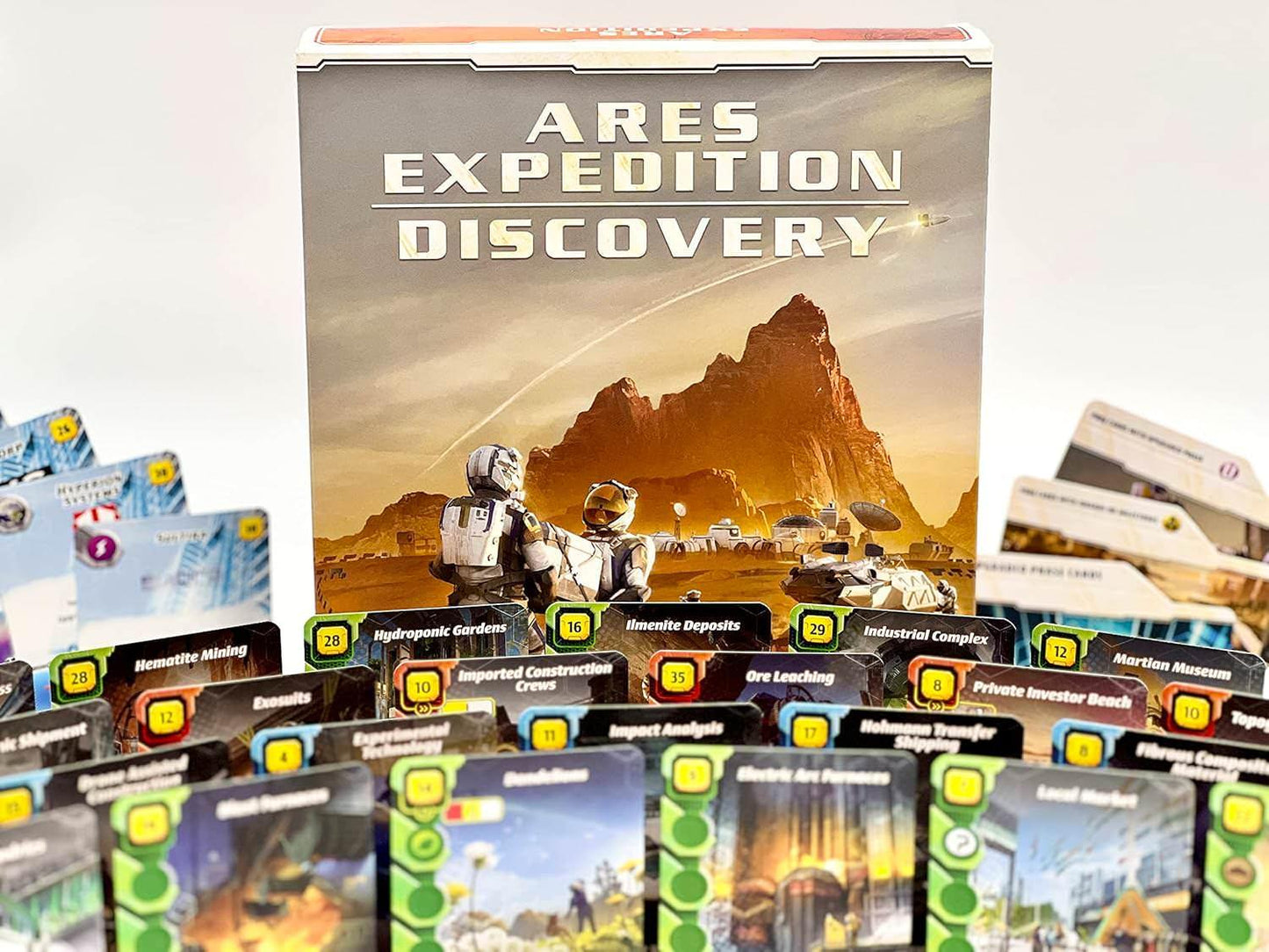 カードゲーム テラフォーミング・マーズ アレス・エクスペディション ディスカバリー拡張セット フェイズカードアップグレード ワイルドタグ 競争的戦略性 多彩なプレイ体験 火星開拓資源管理 多人数対応 60分プレイ時間 英語版 日本語説明書なし