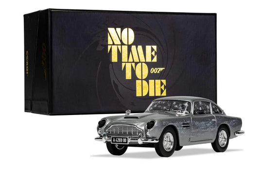 ミニカー ダイキャスト 映画 007シリーズ 最新作 ノータイム トゥダイ ボンドカー アストンマーチン DB5 ジェームズボンド 愛車 1 36スケール シルバー ボディ 精密ディテール ロングノーズ ショートデッキ エレガント スタイリング