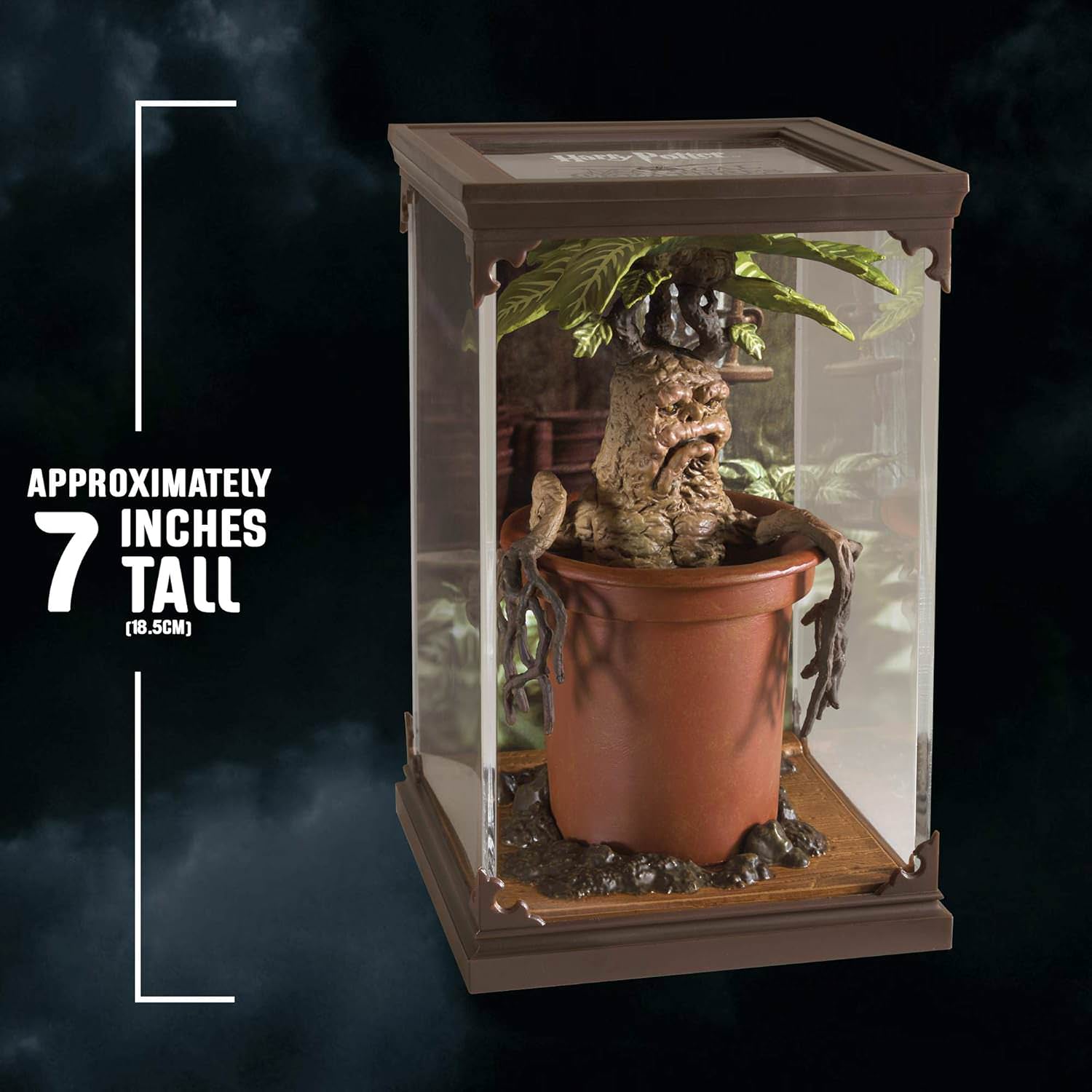 ハリー・ポッター グッズ マンドレイク スタチュー ノーブルコレクション リアル造形 魔法植物学 授業 登場 葉 質感 細部 こだわり 造形 ベース 植物 危険 マンドレイク 土 再現 全高 約18.5cm サイズ感 ハリー・ポッター ファン