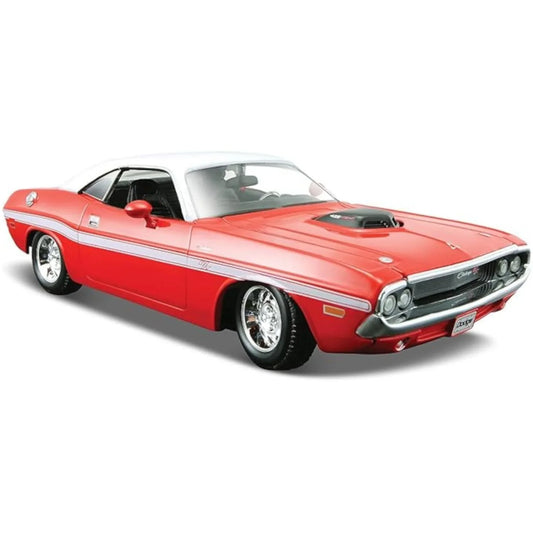 ミニカー ダッジ チャージャーR/T 1970年モデル Maisto マイスト アメリカンマッスルカー 1/24スケール 精密再現 クロームパーツ 美しいボディライン 独特フロントグリル ディスプレイケース向け 高品質コレクション向け インテリアアクセント