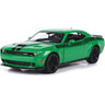 アウトレット品 ミニカー ダッジ チャレンジャー SRT ヘルキャット ワイドボディ 2018年モデル Motormax アメリカンマッスルカー リアルダイキャスト 1/24スケール 精密再現 緑ブラックストライプ迫力デザイン ハイクオリティインテリア精巧仕上げ