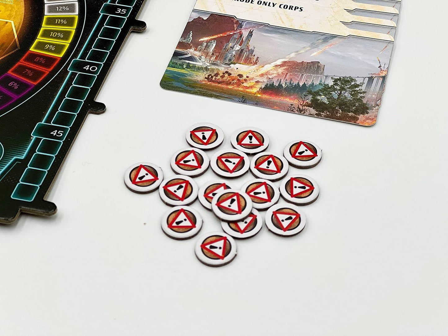 カードゲーム アレス・エクスペディション拡張 クライシス テラフォーミング・マーズ 協力型新モード 火星の危機に対処する戦略ゲーム 新企業4社追加 両面仕様火星ボード 1 ー 4人用 60分プレイ 輸入英語版 - Trade Center