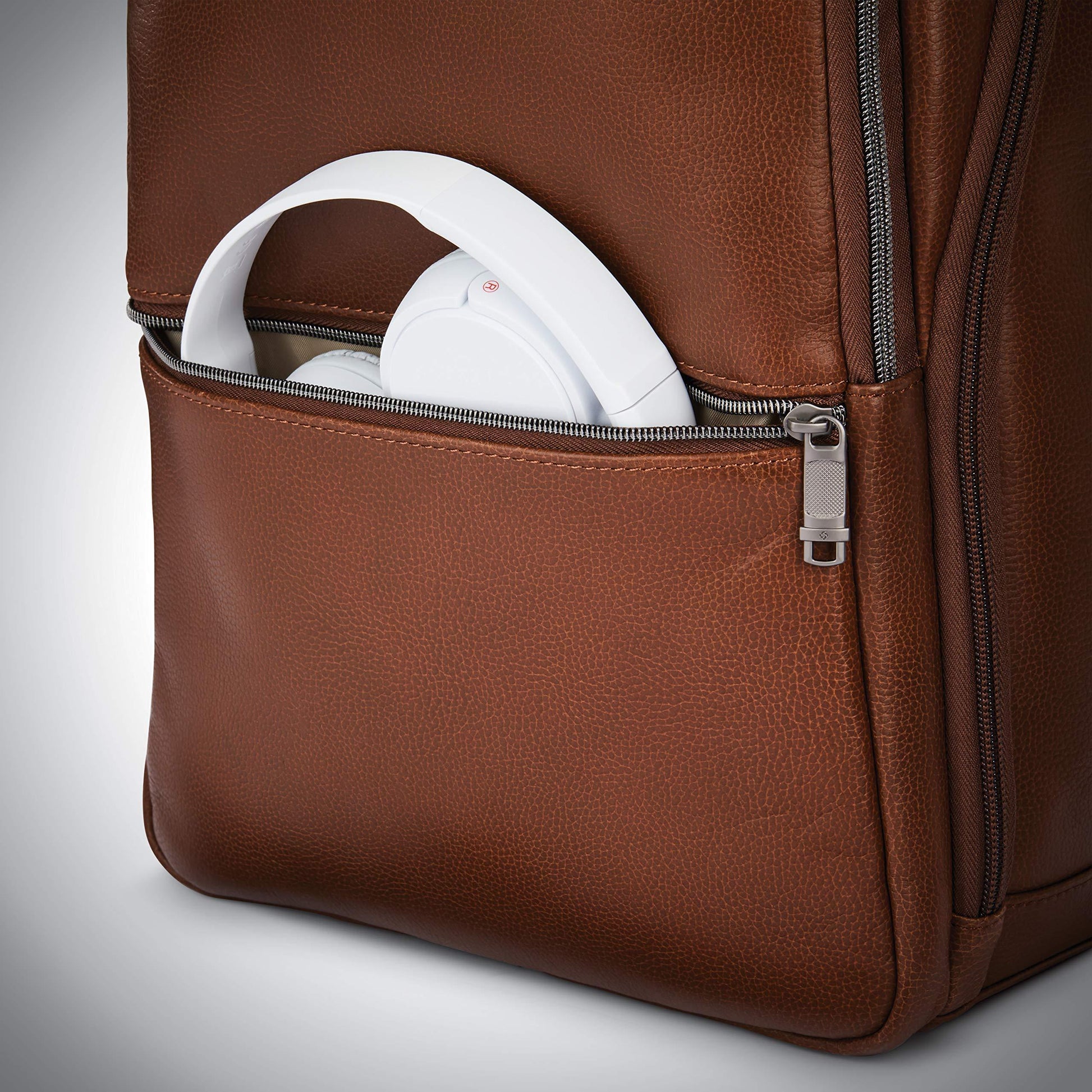 ビジネスリュック Samsonite クラシック レザー スリム バックパック 並行輸入品 サムソナイト メンズ 本革 A4 通勤 通学 出張 PC収納 15.6インチ ノートパソコン タブレット バッグ ビジネスバッグ リュックサック デイパック 防水 軽量 - Trade Center