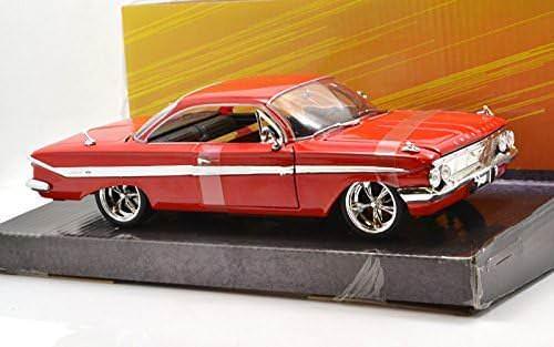 アウトレット品 ミニカー Jada Toys Chevrolet Impala ワイルドスピード ICE BREAK 1/24 スケール ダイキャスト製 高品質 重量感 本物のような迫力あるデザイン 細部まで忠実再現 伝説的 映画ファン 必携 コレクション アメリカンカー 愛好家向け