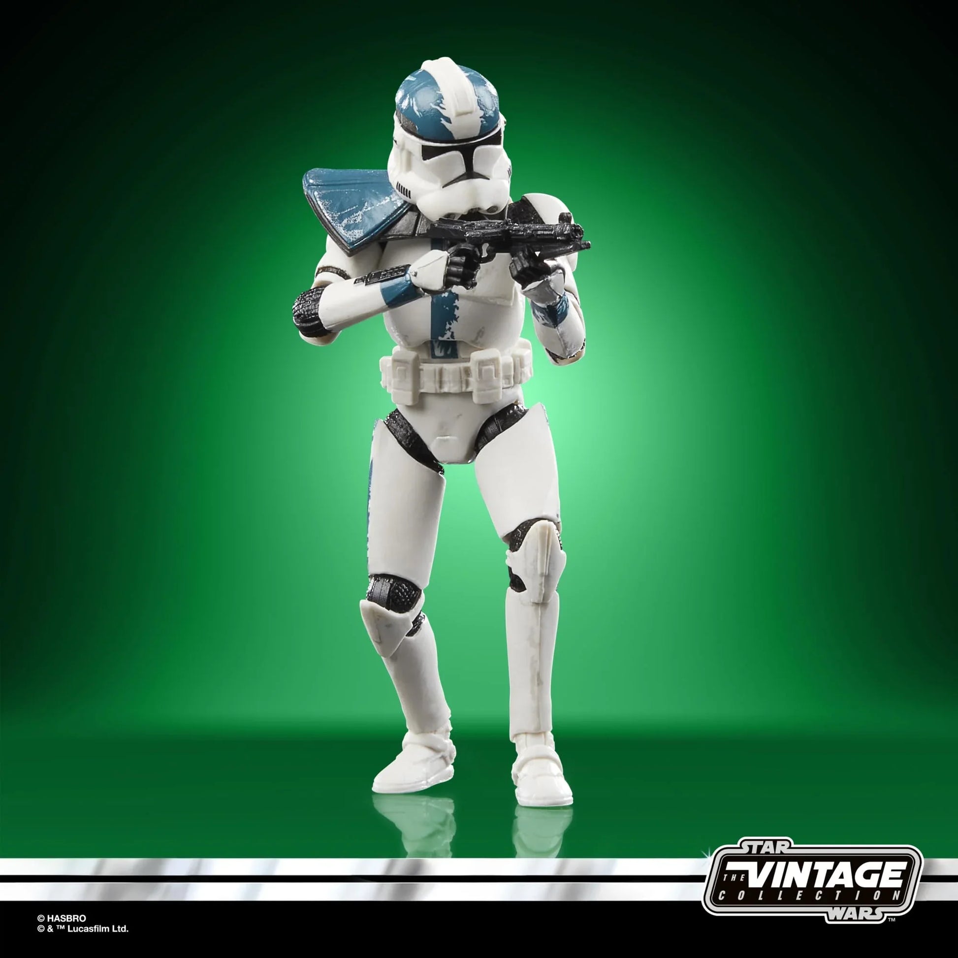 フィギュア スター・ウォーズ クローン・キャプテン・ハウザー ビンテージコレクション ハズブロ レトロパッケージ 10cm 可動関節 取り外し可能ヘルメット ブラスター付き エピソード6 40周年記念 限定品 戦闘用装甲精密再現 シリーズ 並行輸入品
