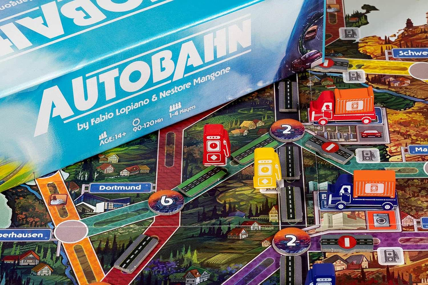 ボードゲーム アウトバーン Autobahn 戦後ドイツ 高速道路建設 経済戦略ゲーム 交通網整備 復興期から現代まで 3つの時代を体験 東西ドイツ統一 東西ネットワーク拡張 多彩なアクション 戦略的手札管理
