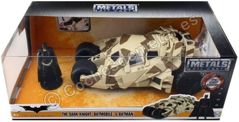 アウトレット品 ミニカー ジャダトイズ ダークナイト バットモービル 1:24スケール バットマンフィギュア付き 迫力満点 軍用車両風フォルム クリストファー・ノーラン監督作品 映画再現 ファン必見 映画車両模型 限定モデル 高品質 精密仕上げ