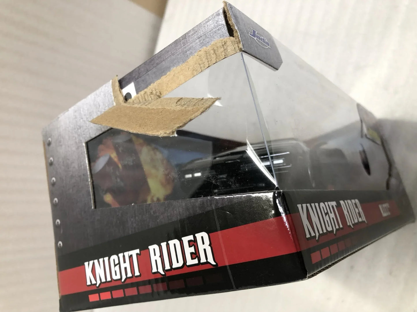 アウトレット品 ミニカー JADATOYS ジャダトイズ ナイトライダー KITT スキャナーライト付き 1/24 ミニカー ナイト2000 ポンティアック・ファイアーバード 人工知能K.I.T.T. 80年代SFドラマ