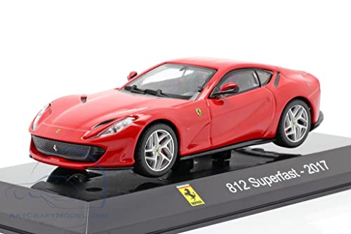 フェラーリ 812 スーパーファスト ミニカー 1/43 FERRARI 812 SUPERFAST 2017 WITH SHOWCASE レッド 並行輸入品